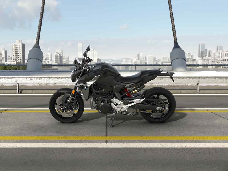 BMW F 900 R - fotka 6 z 6
