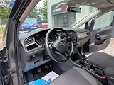 Volkswagen Touran (2018) 1.6 TDi - náhled 16
