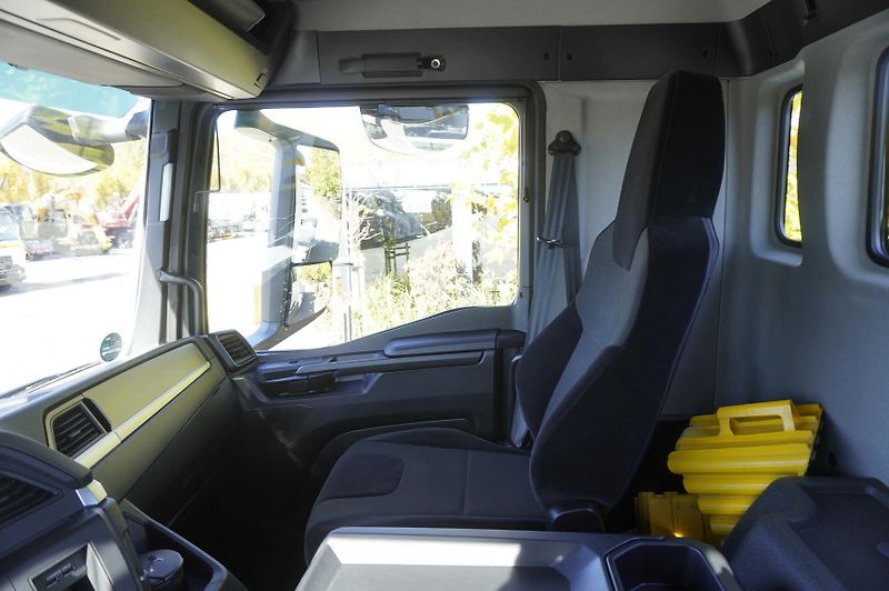 MAN TGS (2025) 26.480 6x4 / 20 tho. km!!! - fotka 15 z 20
