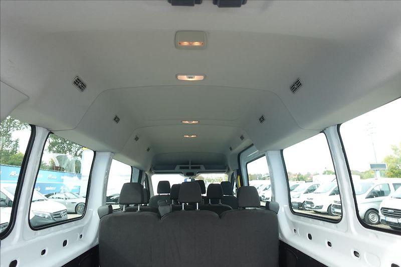 Ford Transit 2,0 TDCi  L3H2 9MÍST KLIMA - fotka 17 z 44