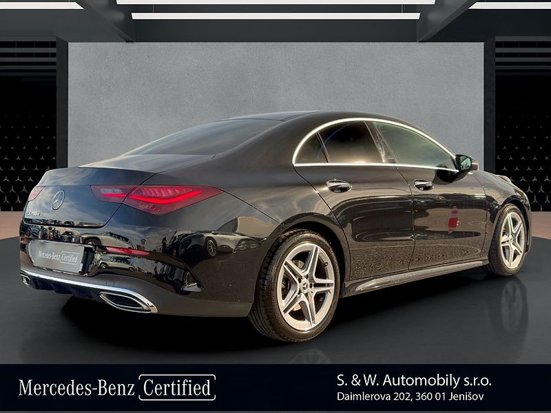 Mercedes-Benz CLA 200 d AMG Style - fotka 5 z 37