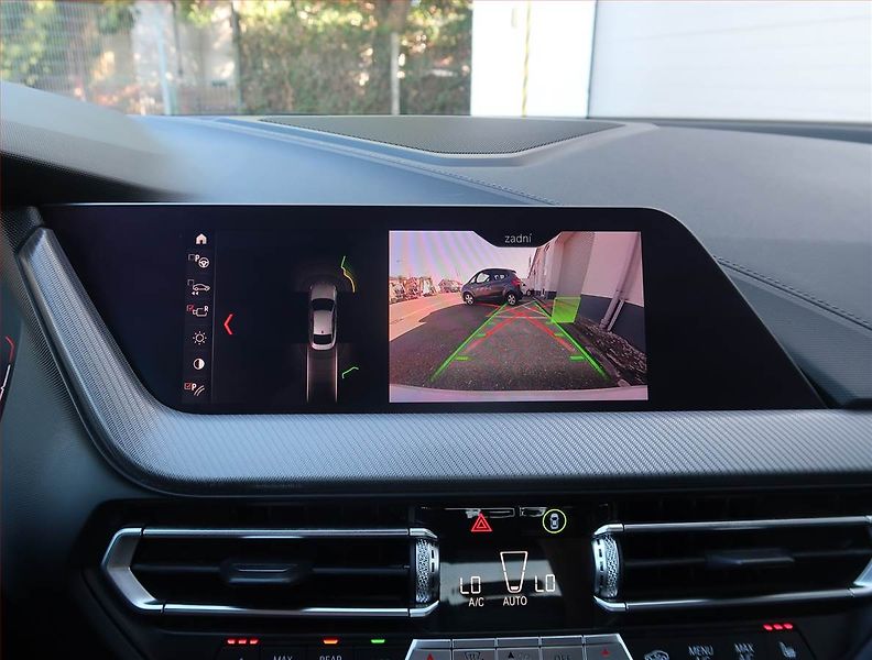 BMW Řada 2 (2020) M Paket 218i Gran Coupé - fotka 23 z 24