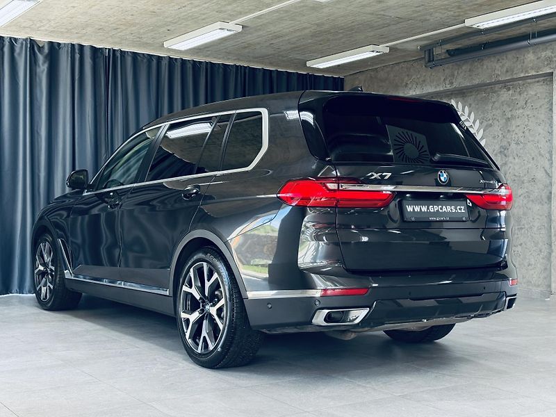 BMW X7 (2021) 4.0d*xDrive*NEZ.TOP*TAŽ*LASER  - fotka 4 z 47