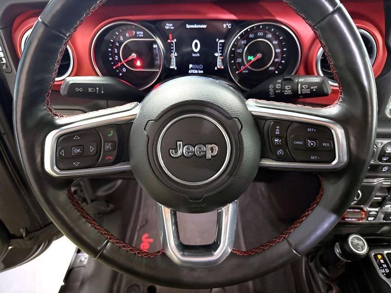 Jeep Wrangler (2022) Unlimited JL 2.0T 4x4 272k AT8 - fotka 22 z 24