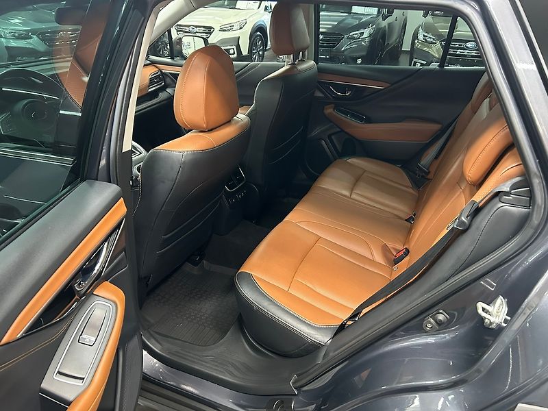 Subaru Outback (2023) 2.5 TOURING 2023 | Záruka - fotka 25 z 59