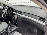 Škoda Superb 2,0 TDi,103kW,STK 6/28 - náhled 19