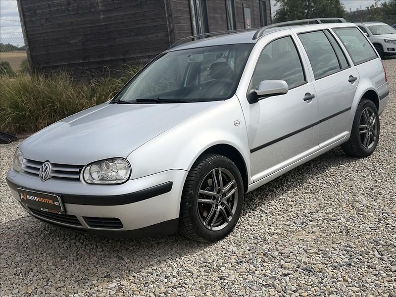 Volkswagen Golf 1,9 TDI 74kW - fotka 1 z 24