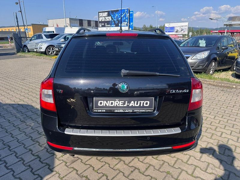 Škoda Octavia (2009) 1,9 TDI 77 KW 2. MAJ SERVISKA - fotka 4 z 50
