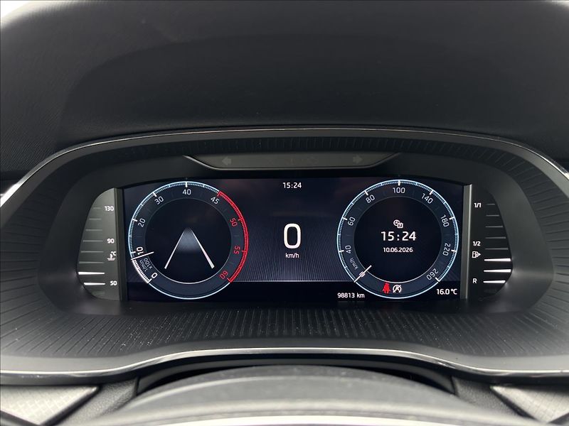 Škoda Octavia 2,0 TDI 85kW Ambition MAN - fotka 24 z 31