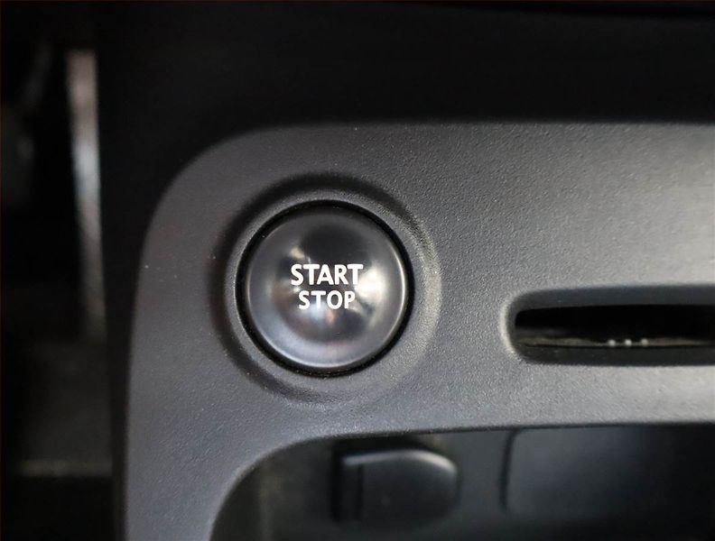Renault Captur (2014) 1.2 TCe, Automat, Navi - fotka 15 z 17
