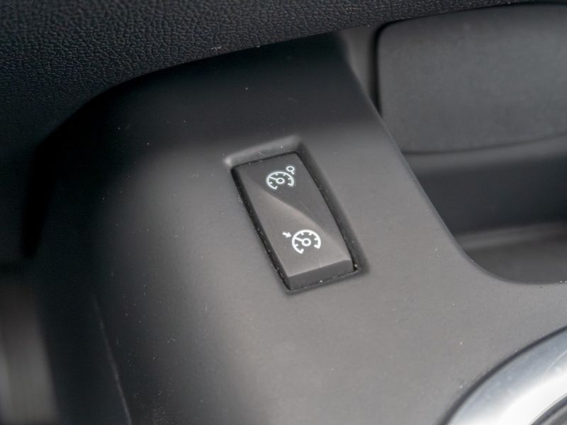 Renault Scénic (2014) 1.5DCI 81KW – NAVIGACE - fotka 27 z 46