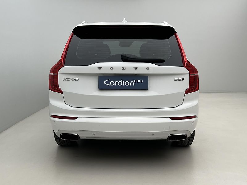 Volvo XC90 B5 AWD MOMENTUM AUT CZ - fotka 11 z 37