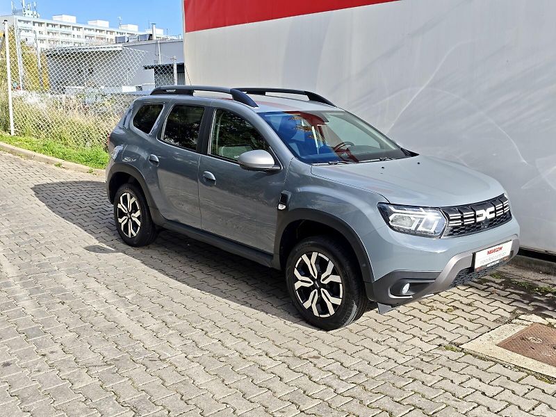 Dacia Duster (2023) 1.0 Tce Journey LPG - fotka 8 z 18