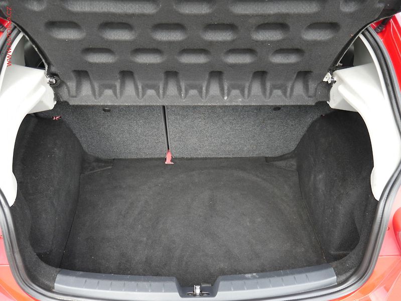 Seat Ibiza (2009) 1.4i, ČR, servis.kniha, AC - fotka 7 z 18