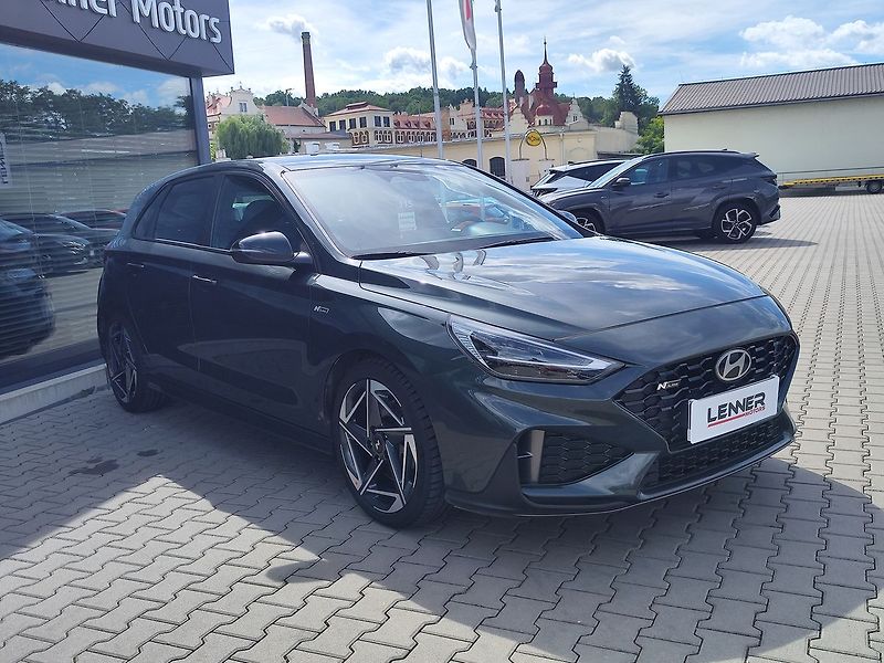 Hyundai i30 1.5 T-GDI/103kW N-Line DCT - fotka 3 z 34