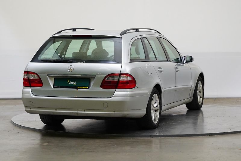 Mercedes-Benz Třídy E - fotka 2 z 24