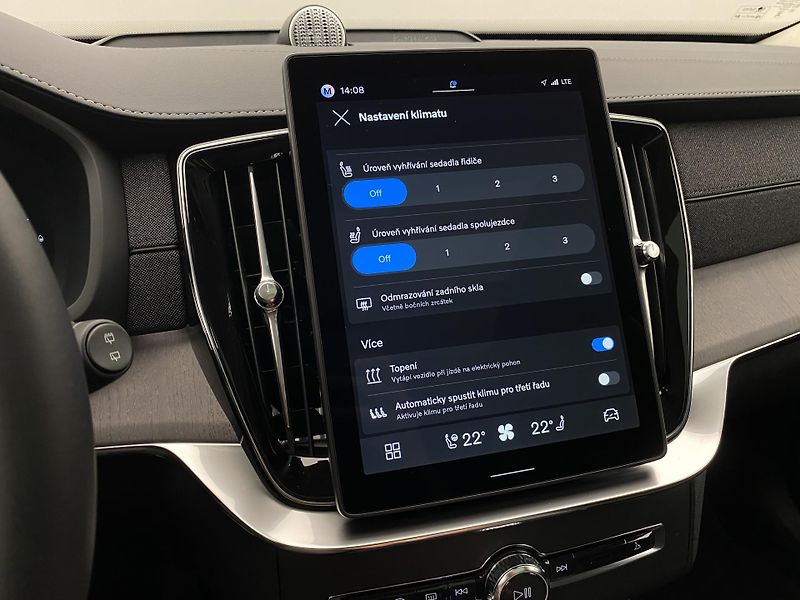 Volvo XC90 (2026) T8 AWD RECHARGE DARK ULTRA - fotka 50 z 76