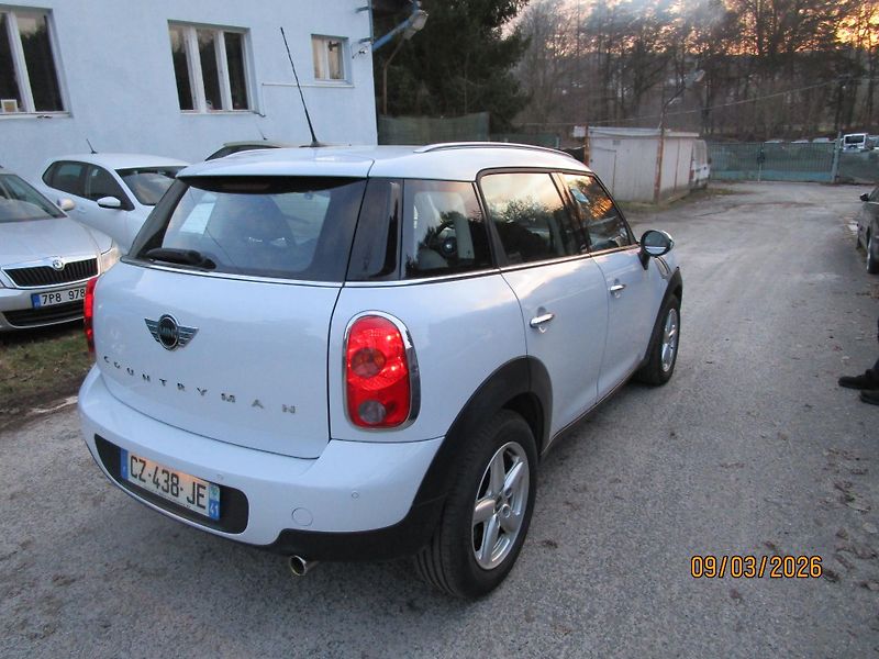 Mini Countryman (2013) 1,6 tdi - fotka 8 z 24