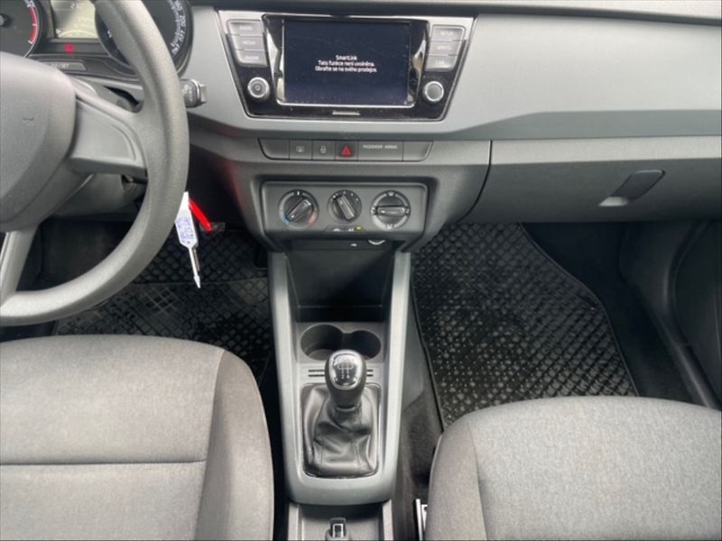 Škoda Fabia 1,0 TSI Active - fotka 10 z 11