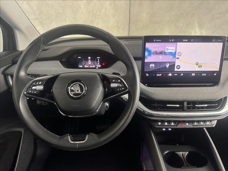 Škoda Enyaq 80 150kW LED Matrix Assist - fotka 16 z 45