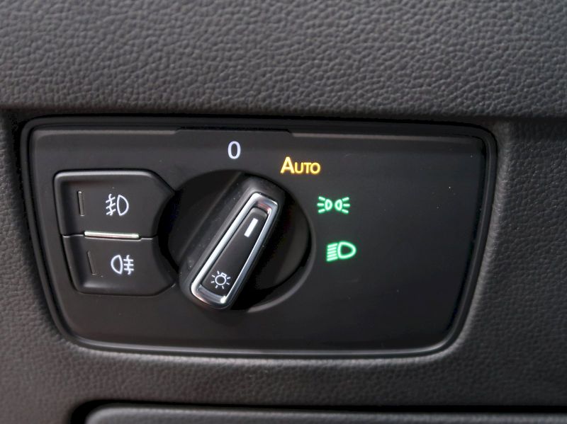 Volkswagen Passat (2023) BUSINESS PREMIUM 2.0TDI 110KW - fotka 37 z 42