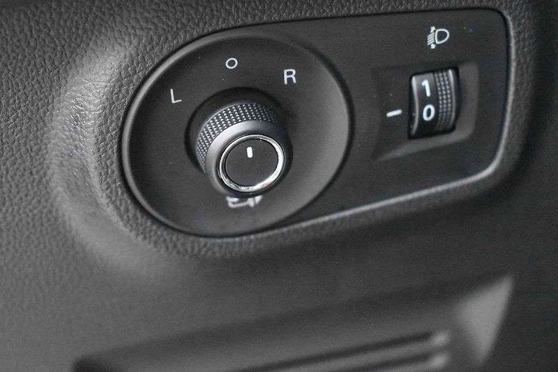 Auto jsem testoval převážně v typicky zimních podmínkách