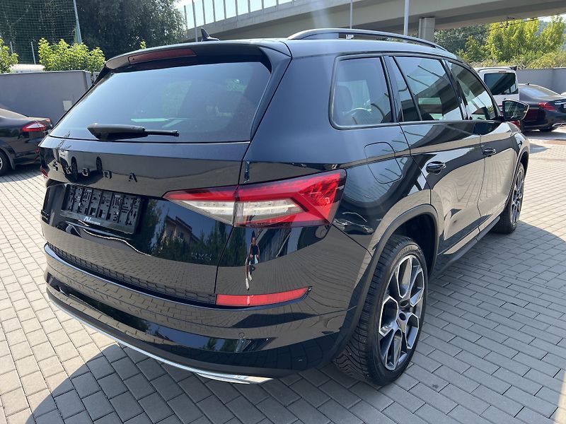 Škoda Kodiaq 2.0 TSi Sportline DSG 4x4  - fotka 4 z 22