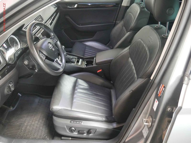 Škoda Superb (2016) 2.0 TDi 4x4, ČR, L&K, DSG - fotka 9 z 25