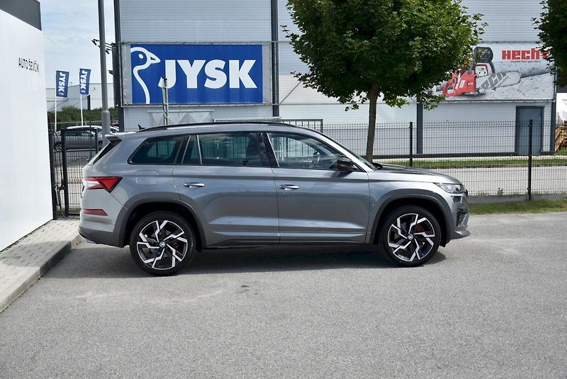Škoda Kodiaq (2024) RS 2.0 TSI 180 kW 4x4 DSG - fotka 12 z 34