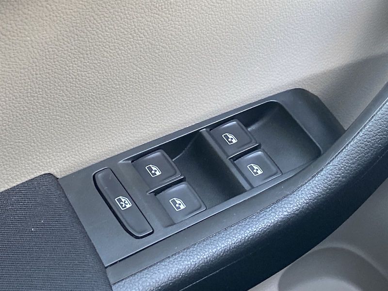 Škoda Fabia (2018) Combi 1.0 TSI Style Plus - fotka 15 z 33