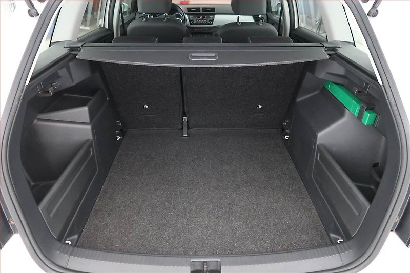 Škoda Fabia (2018) 1.4 TDI, Park. senzory - fotka 13 z 18
