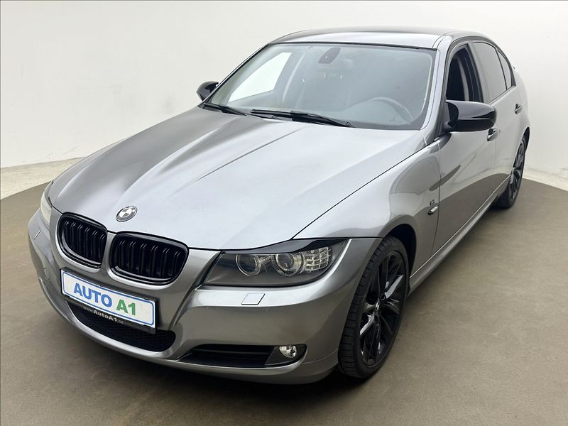 BMW Řada 3 2,0 i POLOKŮŽE AC VELKÝ SERVIS - fotka 1 z 44
