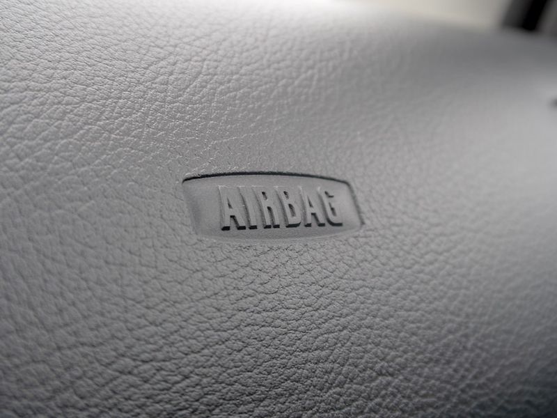 Škoda Octavia (2004) ČR 1.9TID 66KW – DIGI KLIMA - fotka 27 z 37