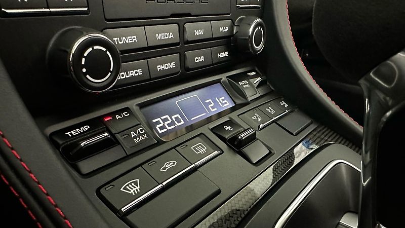 Porsche Boxster 718 SPYDER / ZÁRUKA - fotka 52 z 58