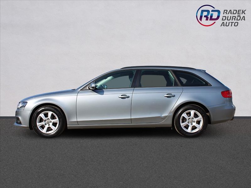 Audi A4 1,8 TFSI  NOVÉ V ČR,4x4 - fotka 8 z 27