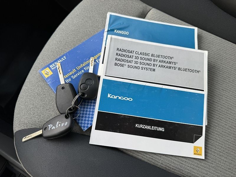 Renault Kangoo (2011) 1.5dCi Navi Digi Klima - fotka 27 z 40