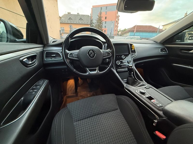 Renault Talisman (2017) 1.6 dCi Kombi - Původ ČR ! - fotka 8 z 13