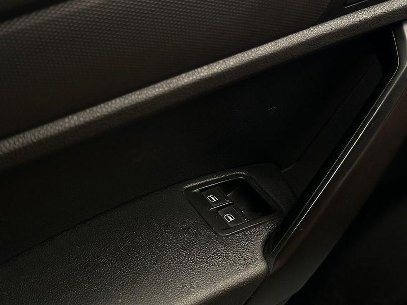 Volkswagen Caddy (2016) 2.0 TDI WEBASTO  - fotka 11 z 17