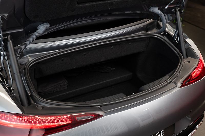 Mercedes-Benz SL 4MATIC+ - fotka 16 z 21