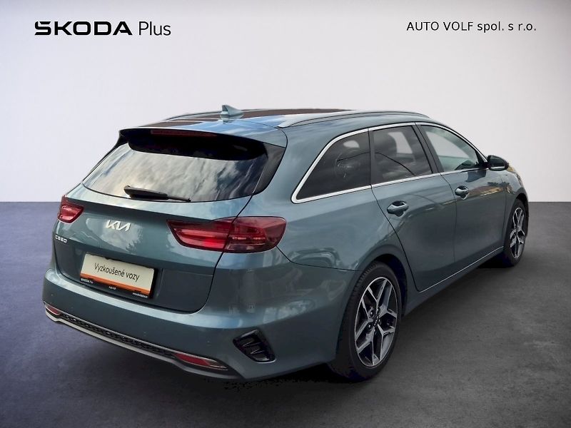 Kia Ceed (2025) SW TOP+Busines 1.5TGD-i 103kW - fotka 2 z 33