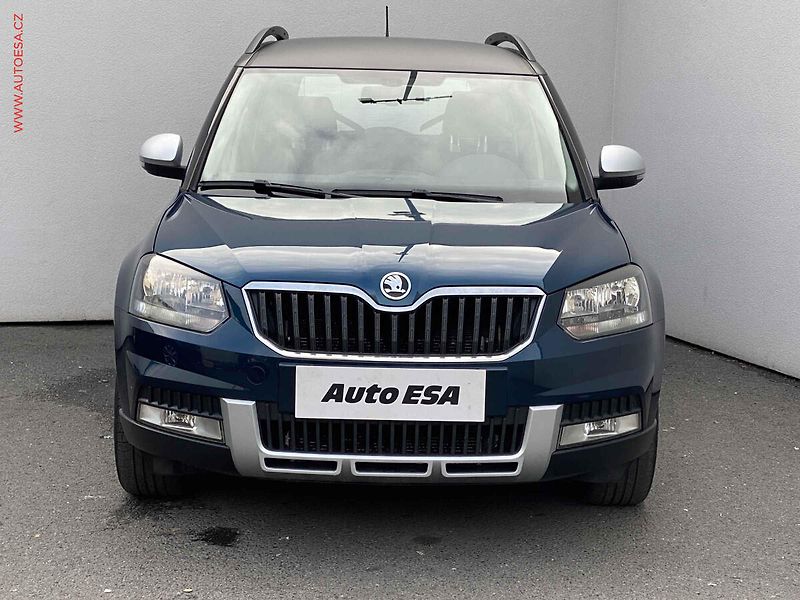Škoda Yeti (2015) 2.0 TDi, Ambition, TZ - fotka 2 z 17