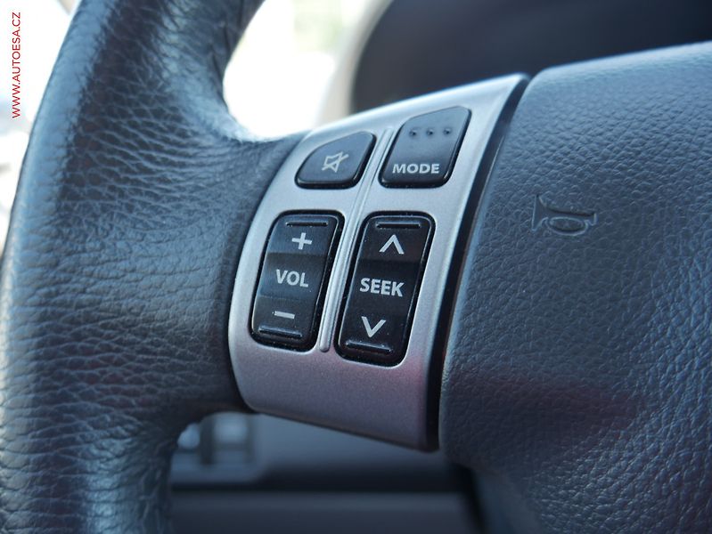 Suzuki SX4 (2009) 1.6i 4x4, ČR, 4x4, vyhřívané - fotka 13 z 17