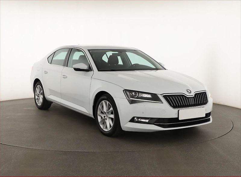 Škoda Superb (2019) Style 2.0 TDI, Automat, Navi - fotografie inzerátu