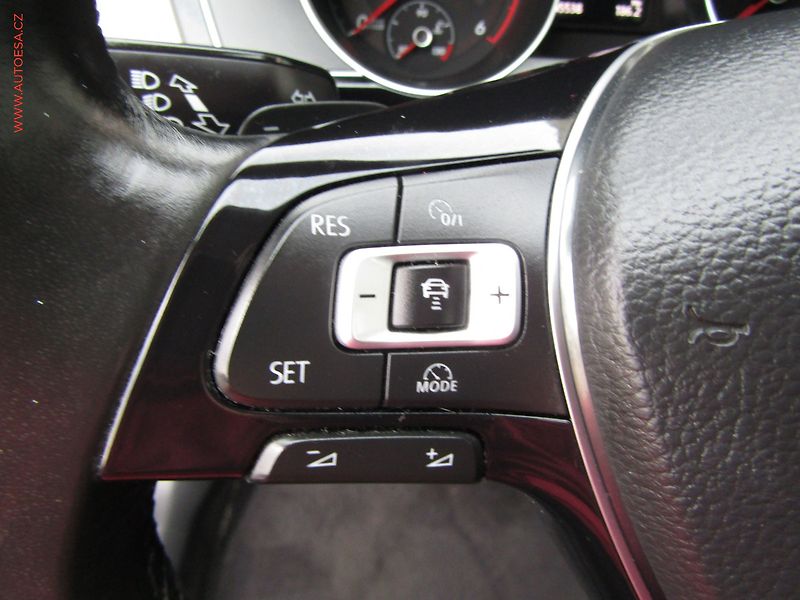 Volkswagen Arteon (2017) 2.0 TDi, Elegance, DSG - fotka 13 z 22