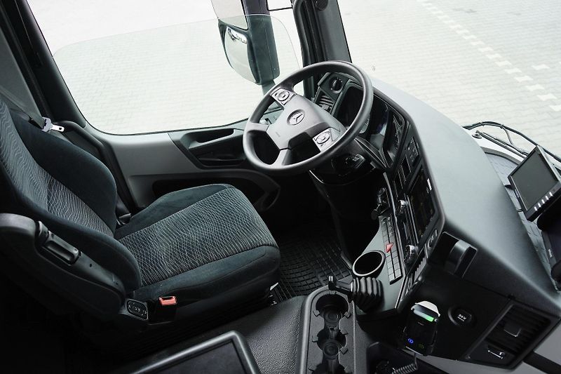 Mercedes-Benz (2019) ANTOS / 1830 / EURO 6 / CHŁODN - fotka 13 z 45