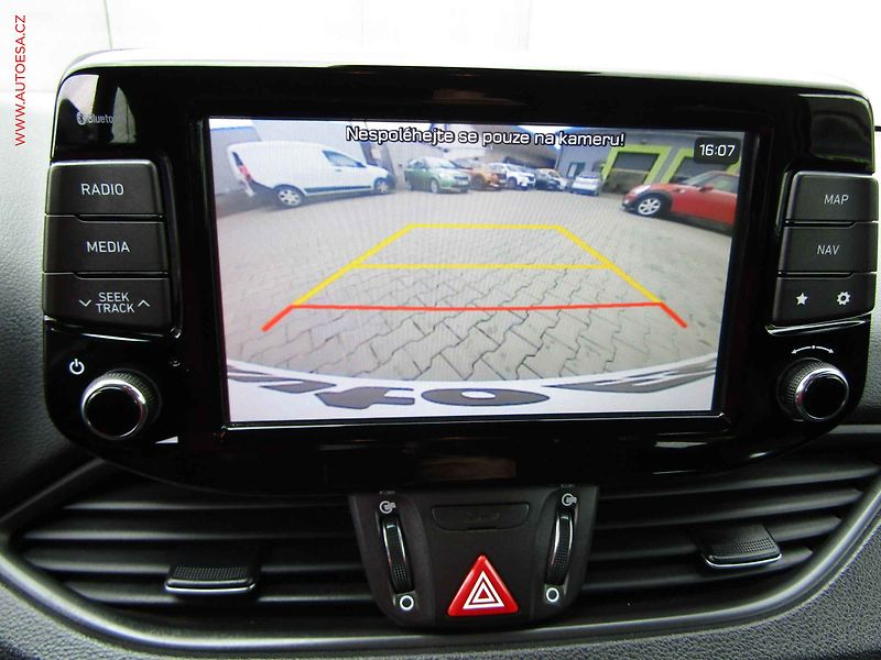 Hyundai i30 (2018) 2.0 T-GDi, ČR, N-Line - fotka 17 z 22
