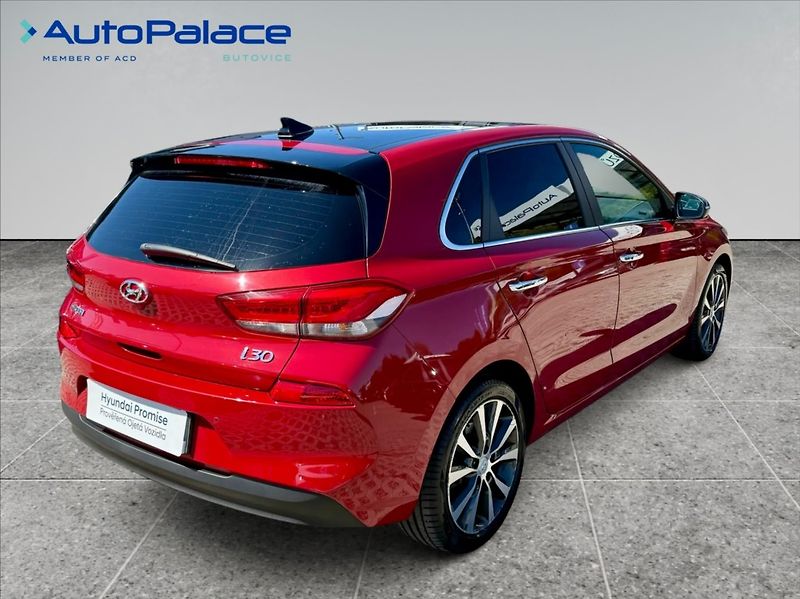 Hyundai i30 1,4 T-GDI STYLE PREMIUM AT - fotka 4 z 13
