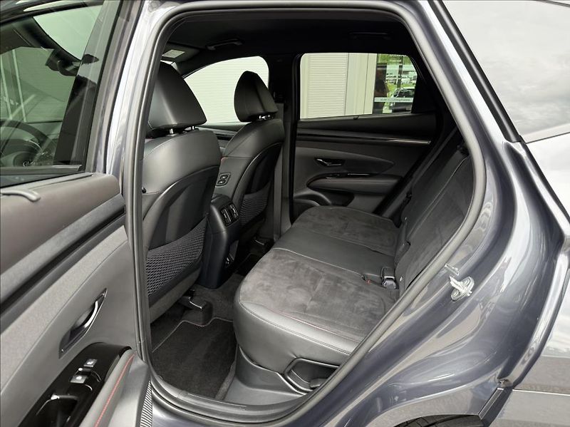 Hyundai Tucson 1,6 T HEV AT  N Line Premium - fotka 11 z 29