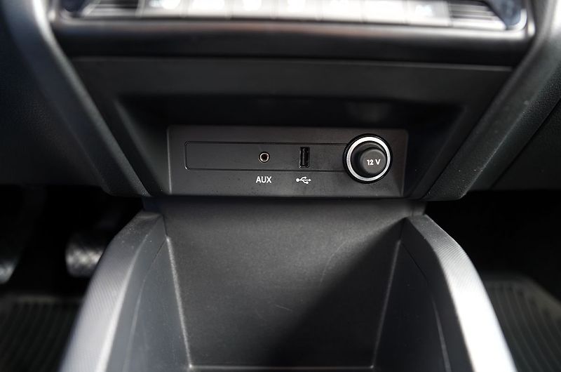 Škoda Fabia 1.4 TDI 77kW Style/ČR/klima - fotka 37 z 37
