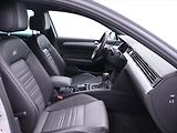 Volkswagen Passat 2.0 TDI DSG R-LINE Matrix - náhled 11